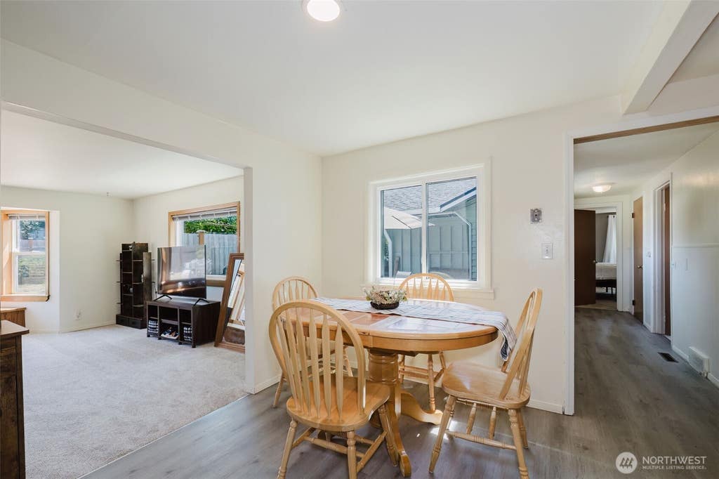Photo of 143 Dora Avenue, Bremerton, WA 98312 (MLS # 2558405)