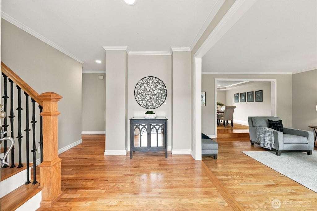 Photo of 1803 229th Avenue NE, Sammamish, WA 98074 (MLS # 2586468)