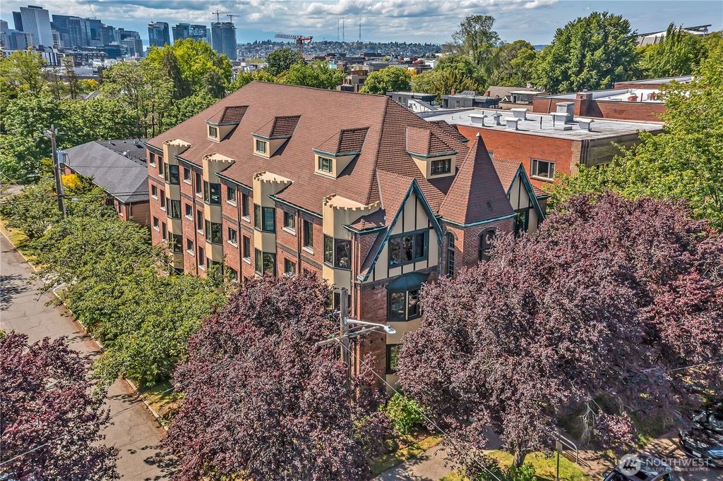Photo of 1101 17th Avenue #403, Seattle, WA 98122 (MLS # 2382332)