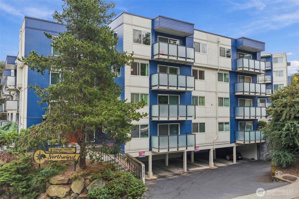 Photo of 3722 27th Place W #201, Seattle, WA 98199 (MLS # 2586335)