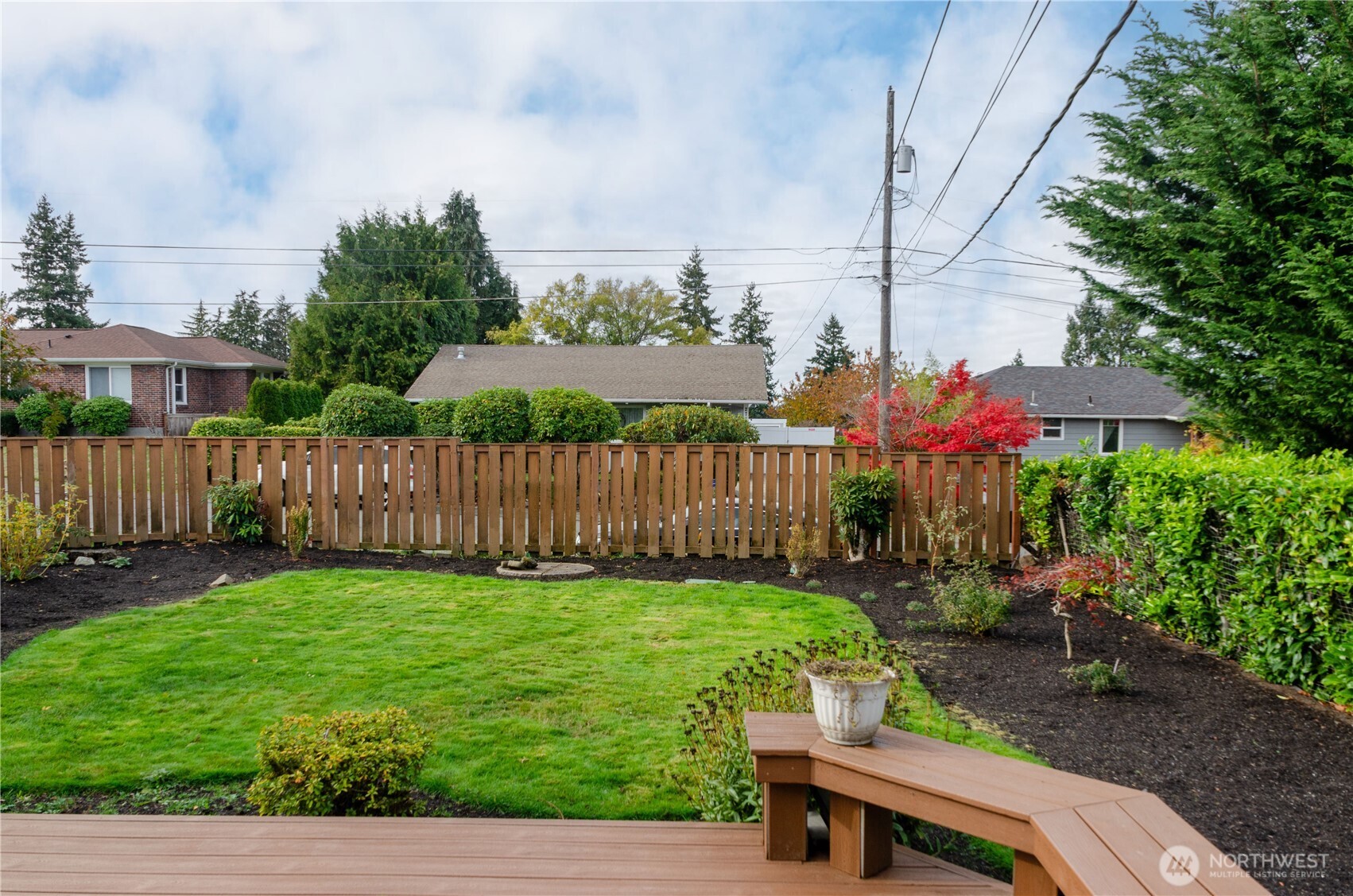 2723 Locust Avenue W