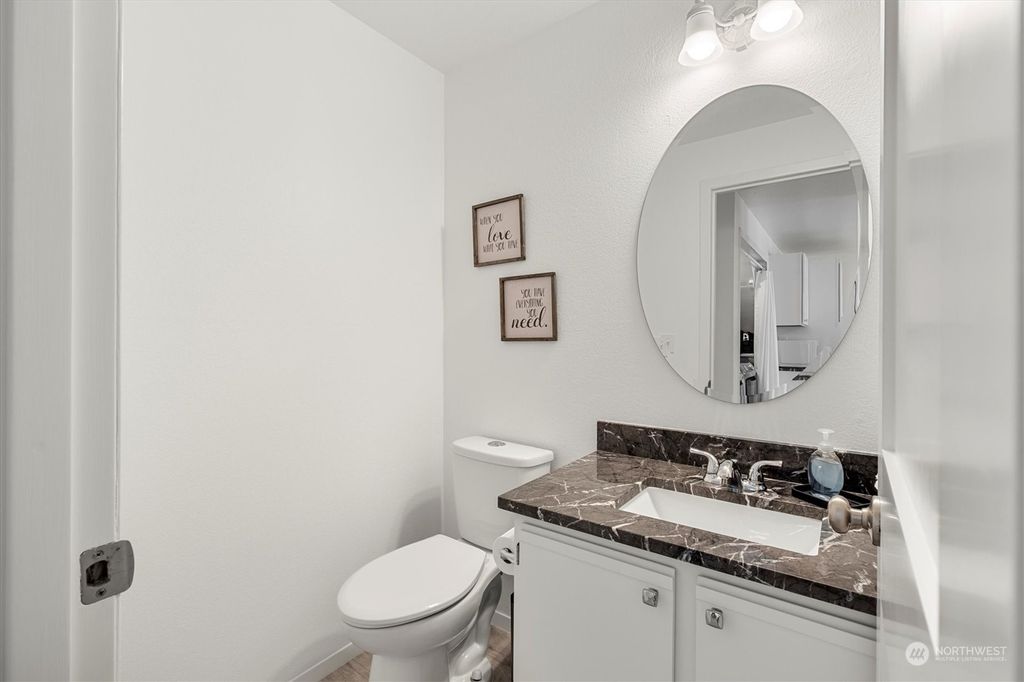 listing image 9363238547013418374
