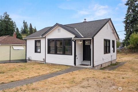 Photo of 3723 W D Street, Bremerton, WA 98312 (MLS # 2438817)