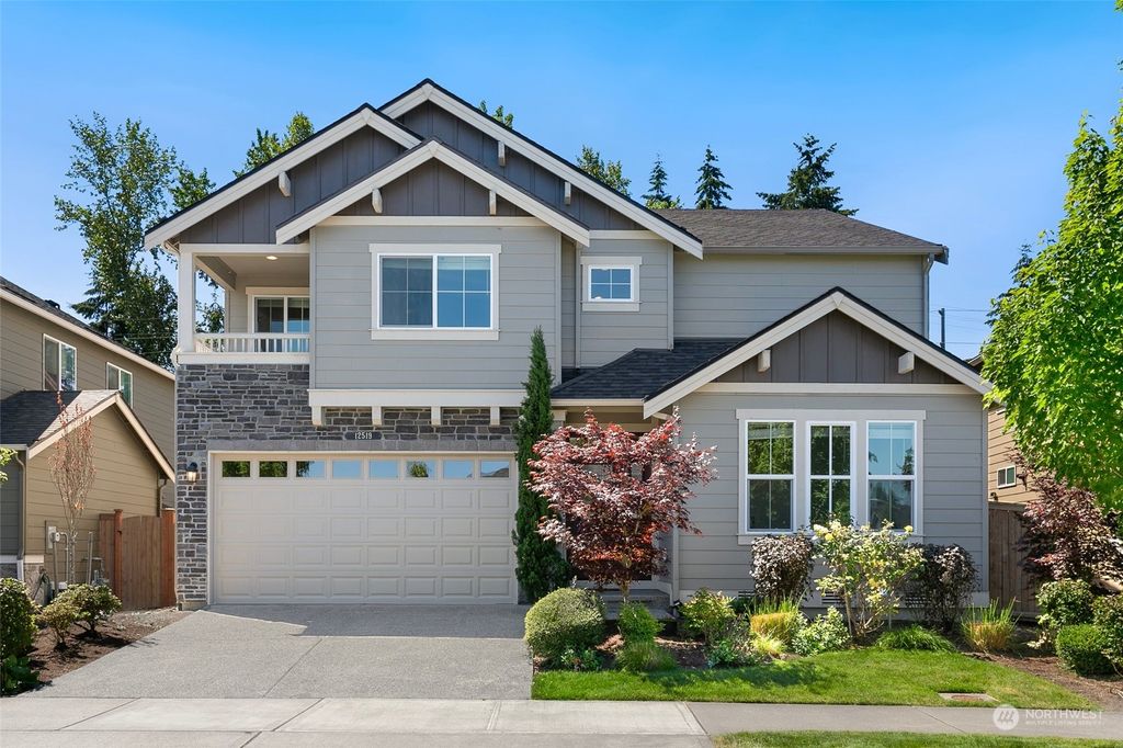 Photo of 12519 NE 150th Street, Woodinville, WA 98072 (MLS # 2261245)