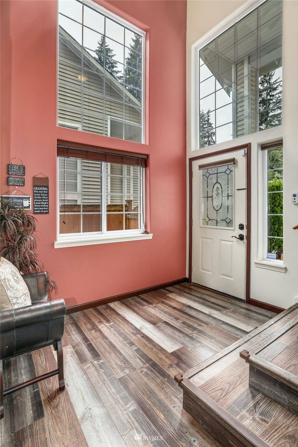 Photo of 1713 190th Place SW, Lynnwood, WA 98036 (MLS # 1947768)