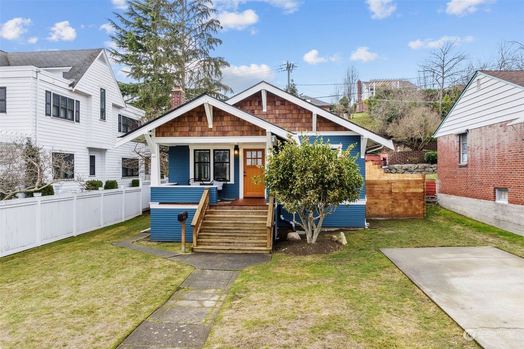 Photo of 4055 39th Avenue SW, Seattle, WA 98116 (MLS # 2030781)