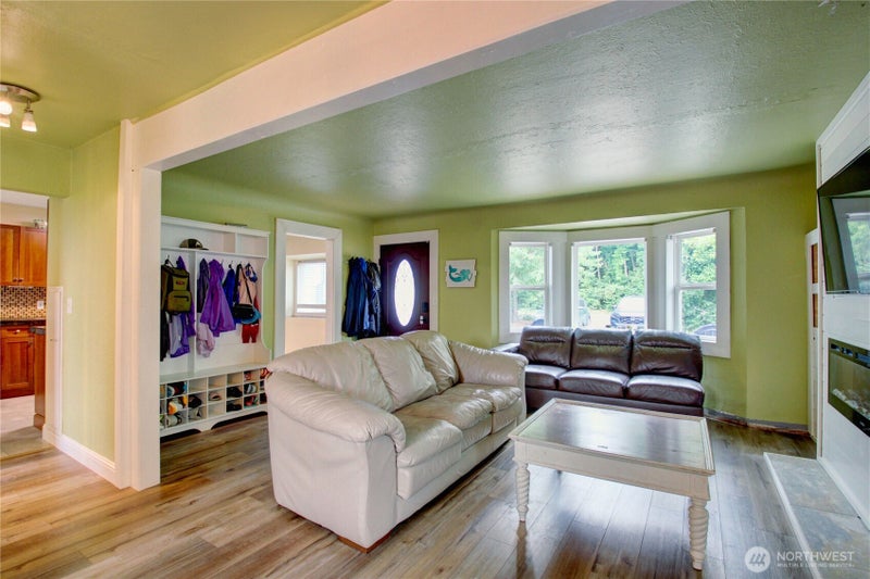 18011 McLean Road