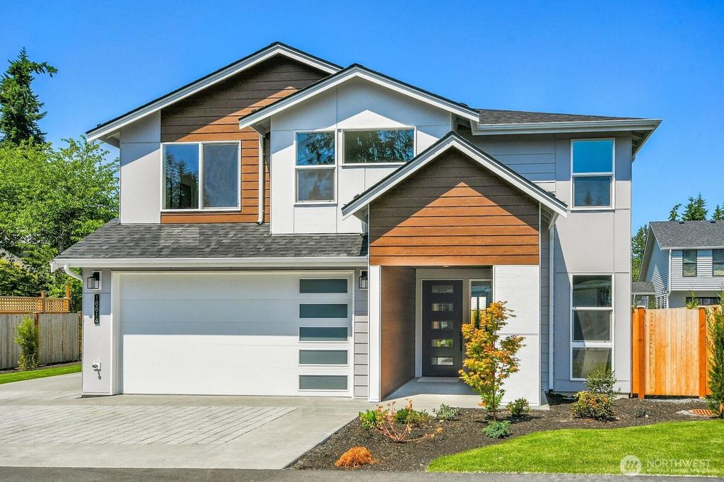 Photo of 16614 63rd Avenue W #A, Lynnwood, WA 98037 (MLS # 2409051)