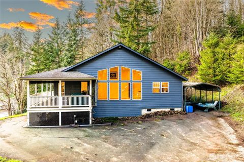 Photo of 118 Clark Creek Road, Longview, WA 98632 (MLS # 2500023)