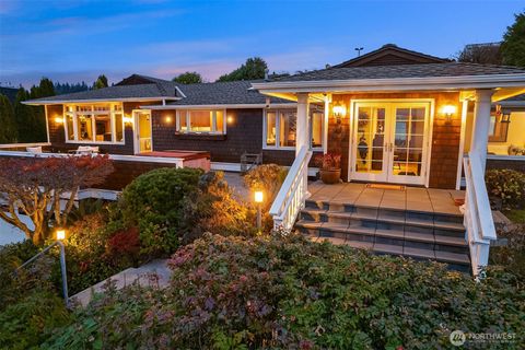 17764 15th Avenue NW Shoreline WA 98177
