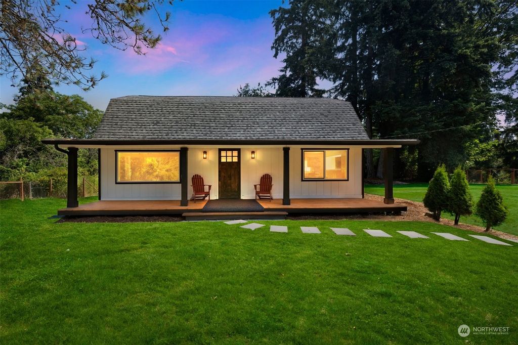 Photo of 36452 51st Avenue S, Auburn, WA 98001 (MLS # 2275105)