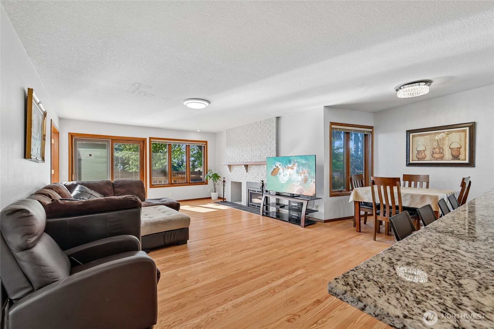 5329 88th Street SW