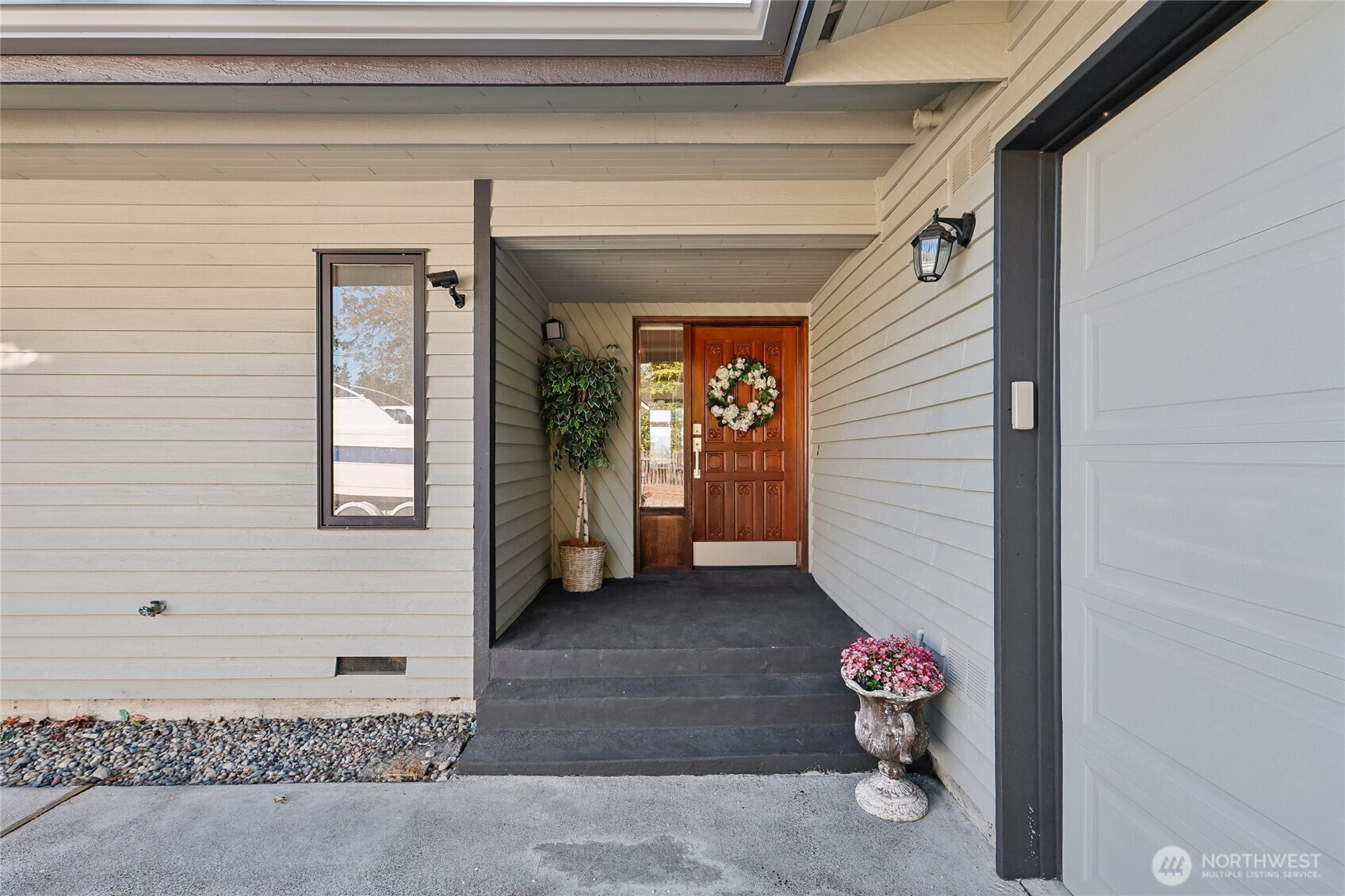 5329 88th Street SW