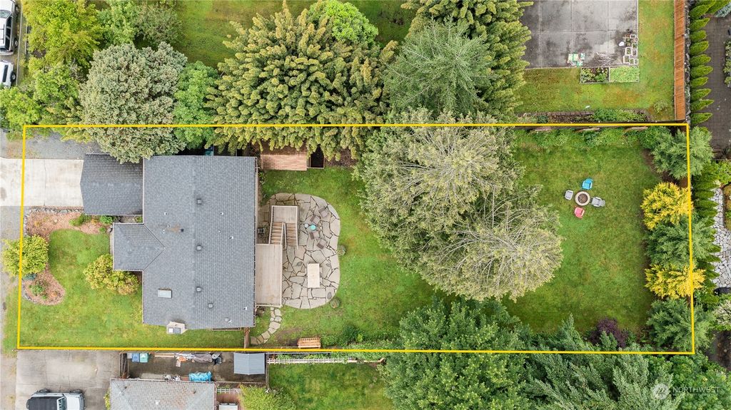 Photo of 20627 S Danvers Road, Lynnwood, WA 98036 (MLS # 2253281)