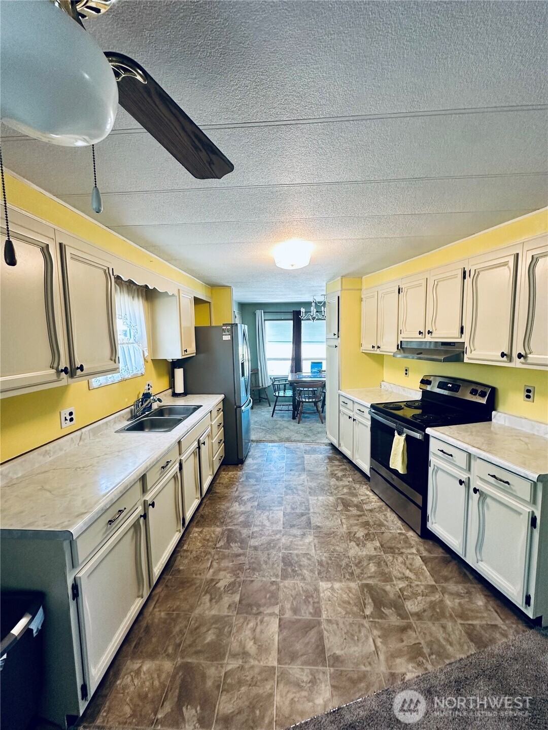 1106 Mountian Villa Loop
