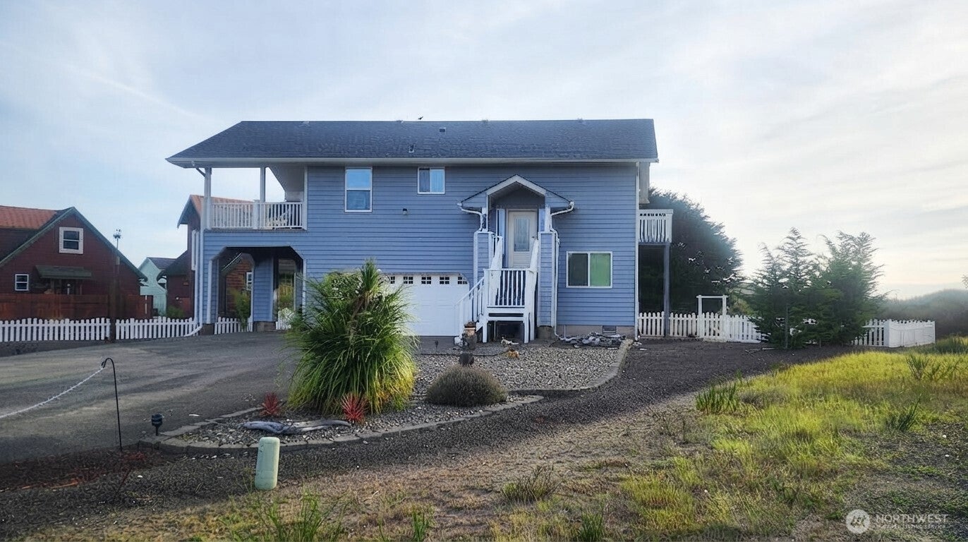 320 Marina Court