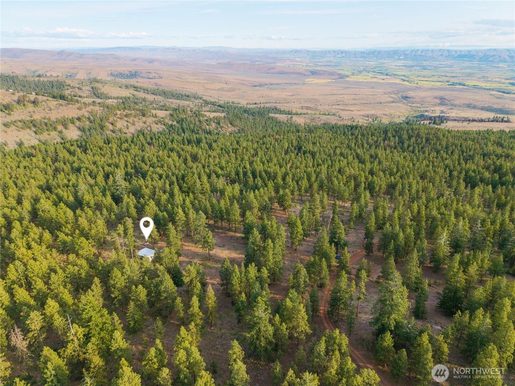 Photo of 1 NKA Colockum Rd., Ellensburg, WA 98926 (MLS # 2501850)