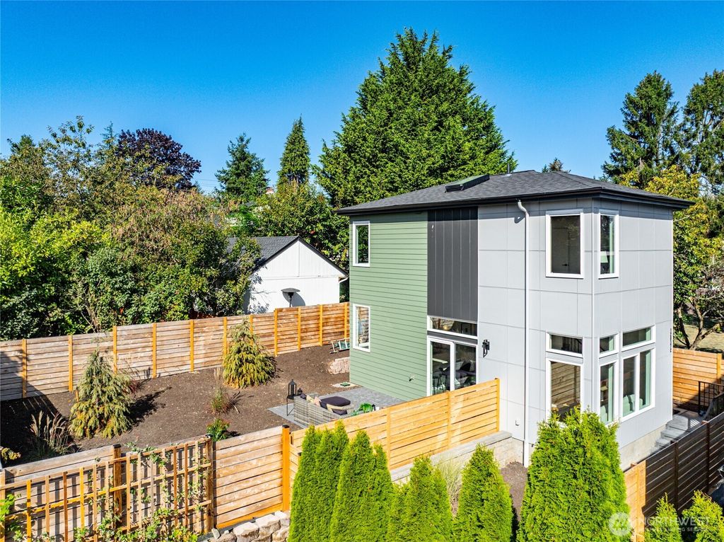 Photo of 12037 C Fremont Avenue N #3, Seattle, WA 98133 (MLS # 2426016)