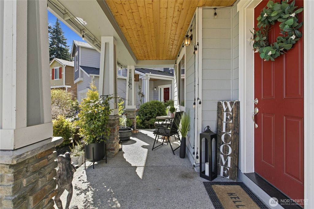 Photo of 6205 141st Street Ct E, Puyallup, WA 98373 (MLS # 2496309)