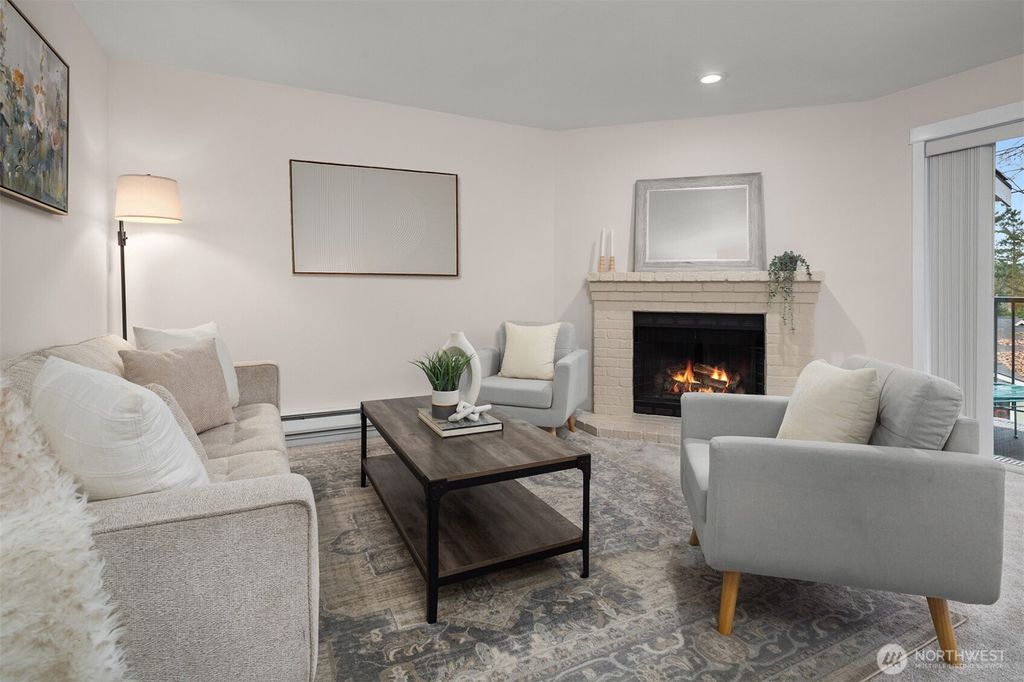 Photo of 11215 NE 128th Street #L302, Kirkland, WA 98034 (MLS # 2484305)