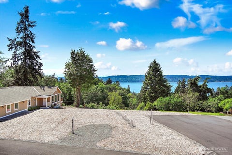 Photo of 507 11th Street, Mukilteo, WA 98275 (MLS # 2537185)