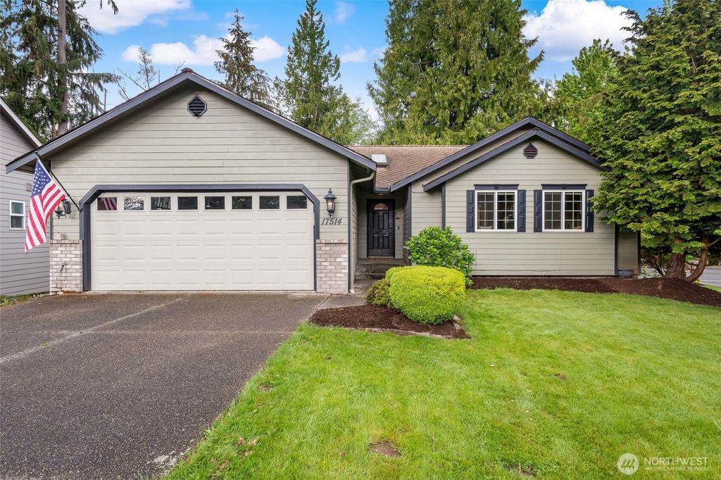 Photo of 17514 Redhawk Drive, Arlington, WA 98223 (MLS # 2364020)