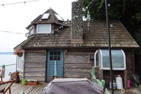 9634 SW Bunker Trail Vashon WA 98070