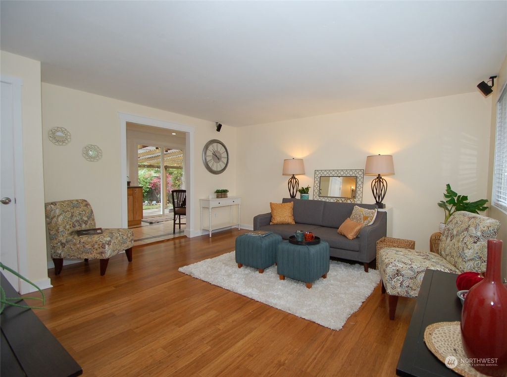 Photo of 21116 4th Avenue W, Bothell, WA 98021 (MLS # 2012083)