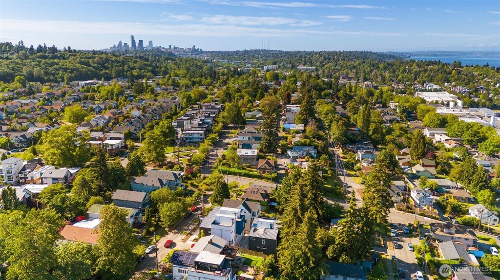 Photo of 4518 B 33rd Avenue S, Seattle, WA 98118 (MLS # 2333778)