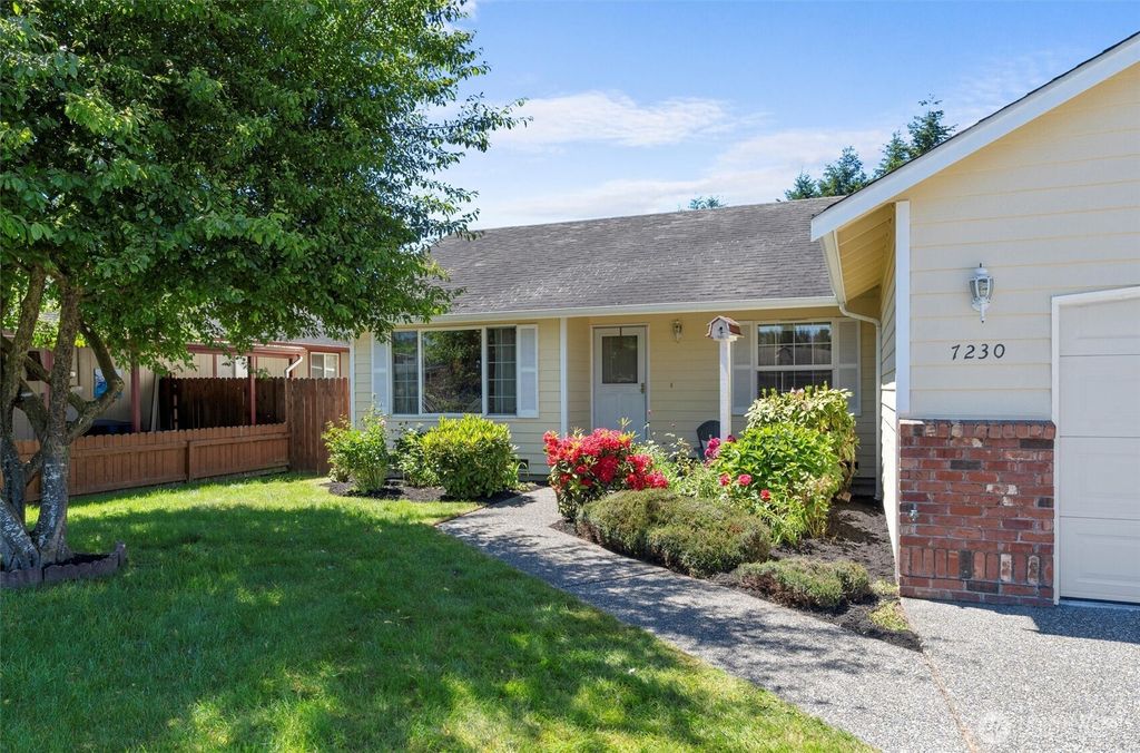 Photo of 7230 64th Avenue NE, Marysville, WA 98270 (MLS # 2386525)