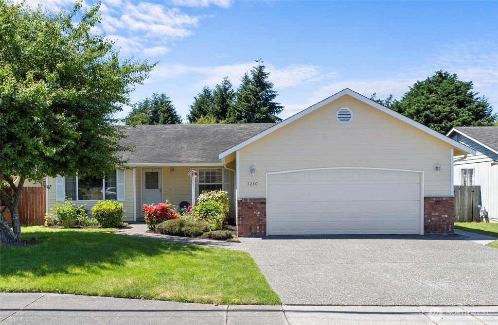 Photo of 7230 64th Avenue NE, Marysville, WA 98270 (MLS # 2386525)