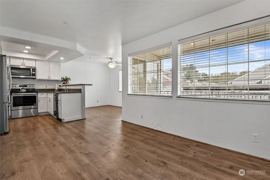 Photo of 1626 Grant Avenue S #C101, Renton, WA 98055 (MLS # 1993339)