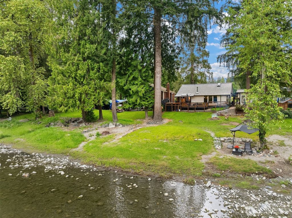 Photo of 17206 116th Place NE, Arlington, WA 98223 (MLS # 2513639)
