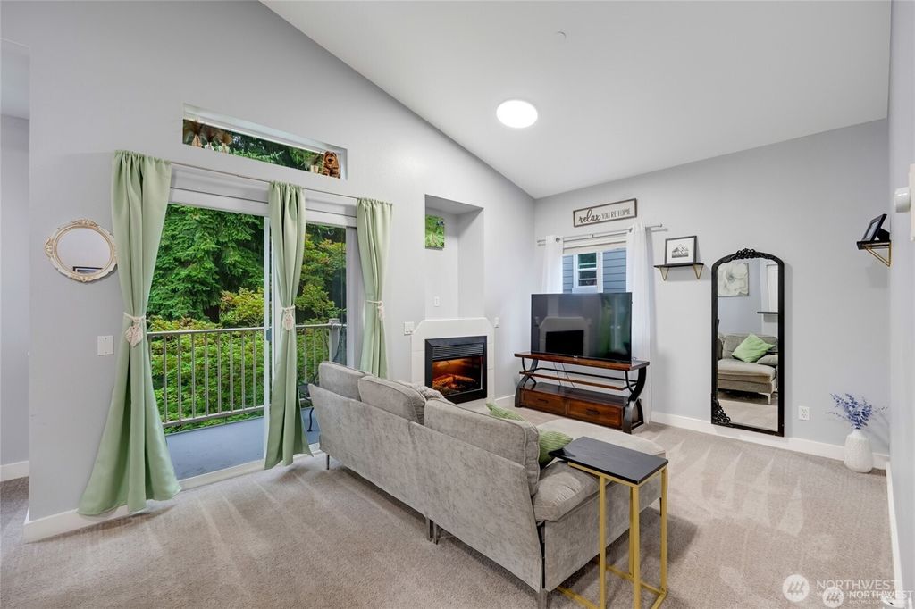 Photo of 5809 Highway Place #B304, Everett, WA 98203 (MLS # 2472808)