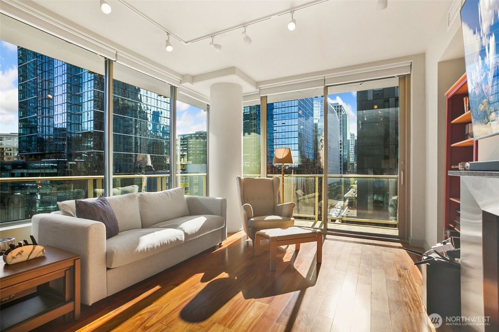 Photo of 910 Lenora Street #903, Seattle, WA 98121 (MLS # 2497347)