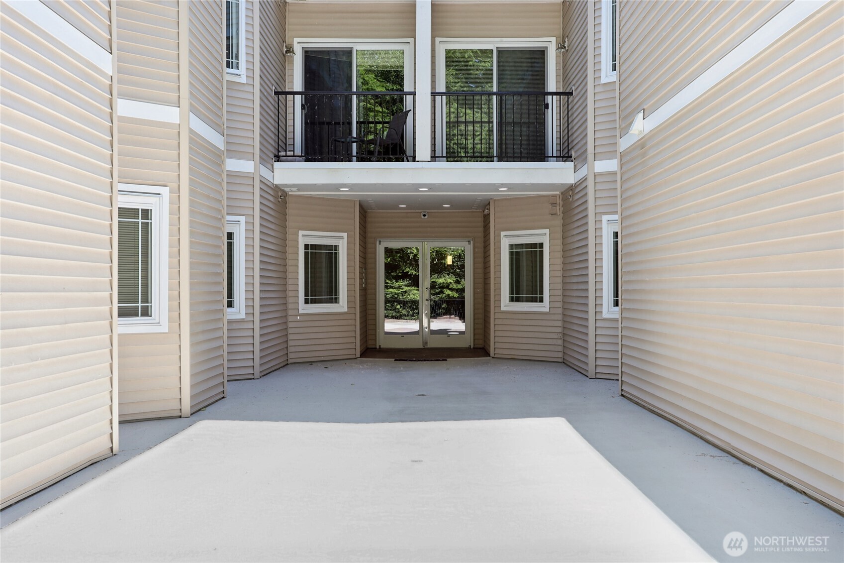 15000 Juanita Drive NE 309