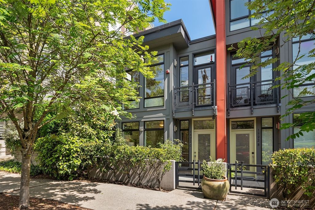 Photo of 1822 11th Avenue #C, Seattle, WA 98122 (MLS # 2387257)
