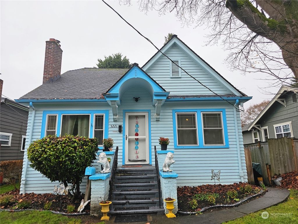 Photo of 3221 36th Ave Ave S, Seattle, WA 98144 (MLS # 2185629)