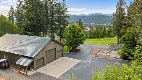 Photo of 631 Thornton View Road, Cle Elum, WA 98922 (MLS # 2533344)