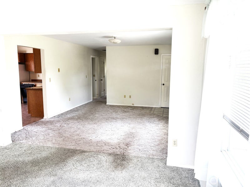 8 Orchard Loop S.