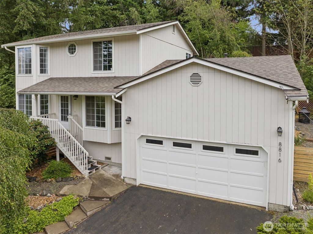 Photo of 8816 188th Avenue E, Bonney Lake, WA 98391 (MLS # 2538456)