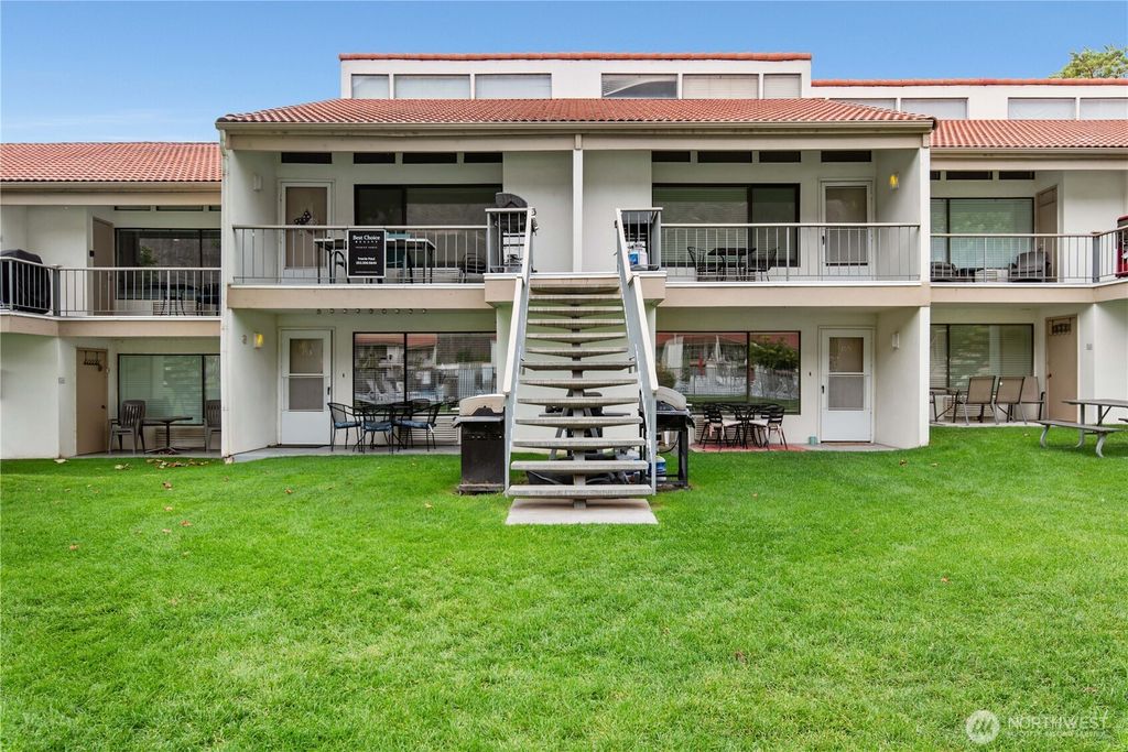 Photo of 8903 Crescent Bar Road NW #153, Quincy, WA 98848 (MLS # 2508929)