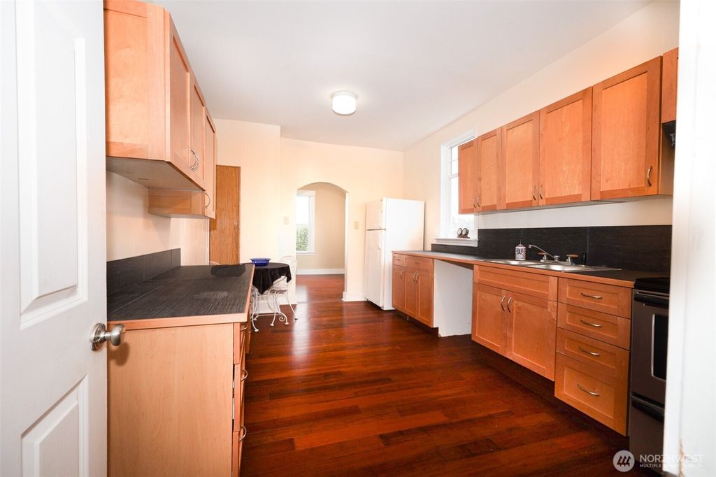 Photo of 1612 21st Street, Everett, WA 98201 (MLS # 2435882)