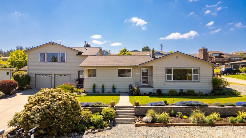 1119 Longview Avenue