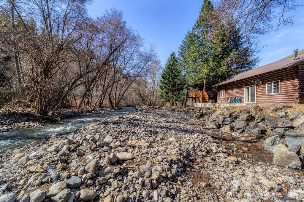 Photo of 4886 Biscuit Ridge Road, Dixie, WA 99361 (MLS # 2493887)