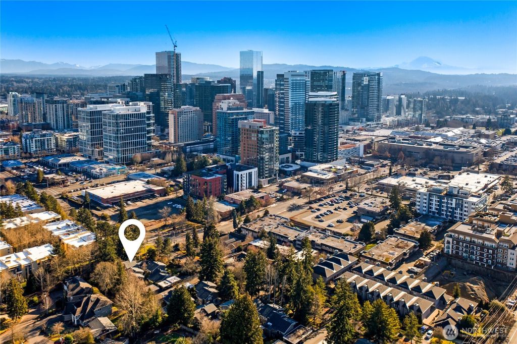 Photo of 1218 101st Place NE, Bellevue, WA 98004 (MLS # 2464849)