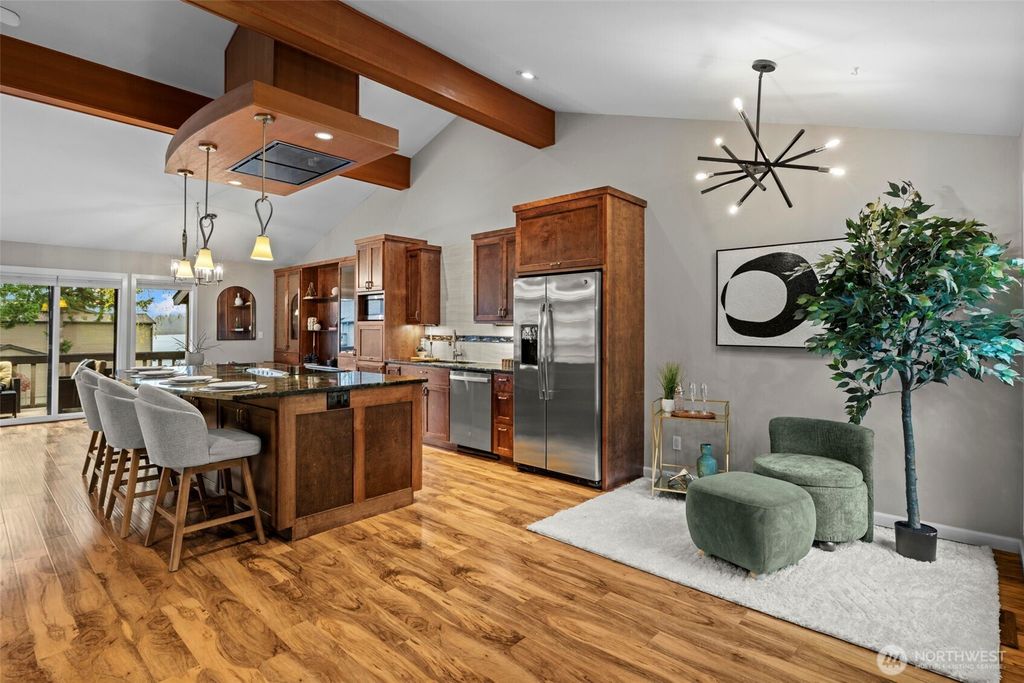 Photo of 17434 NE 40Th Place #C-5, Redmond, WA 98052 (MLS # 2498421)