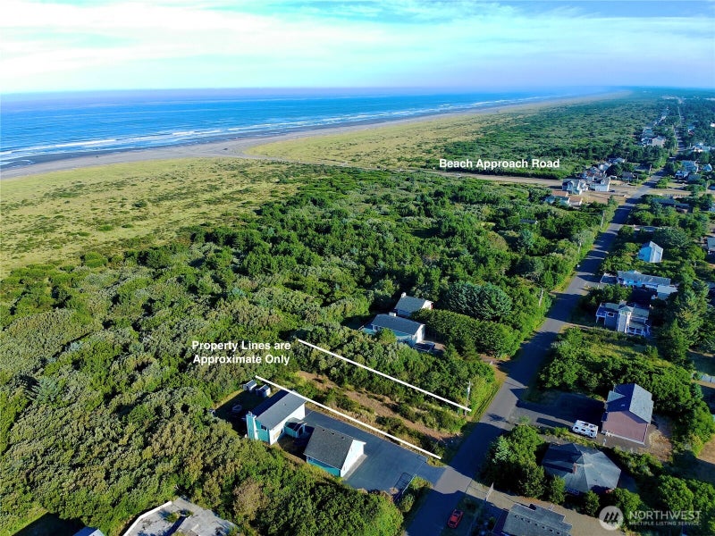 543 Sand Dune Avenue SW