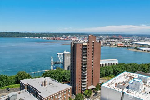Photo of 1 N Stadium Way #13, Tacoma, WA 98403 (MLS # 2434423)
