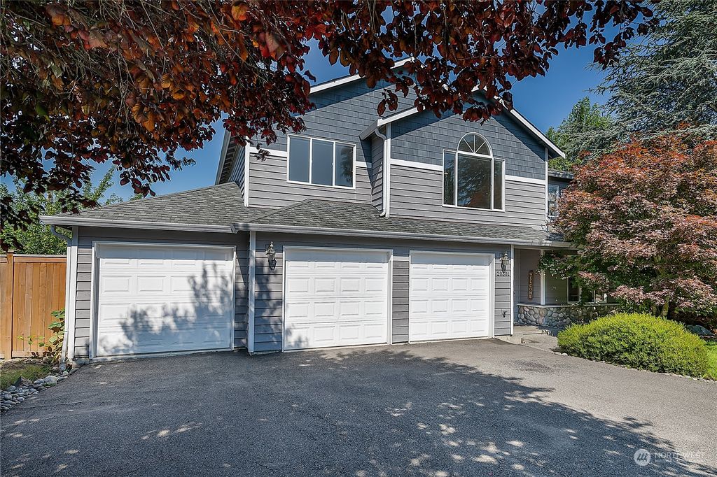 Photo of 20301 86th Place NE, Bothell, WA 98011 (MLS # 2132228)